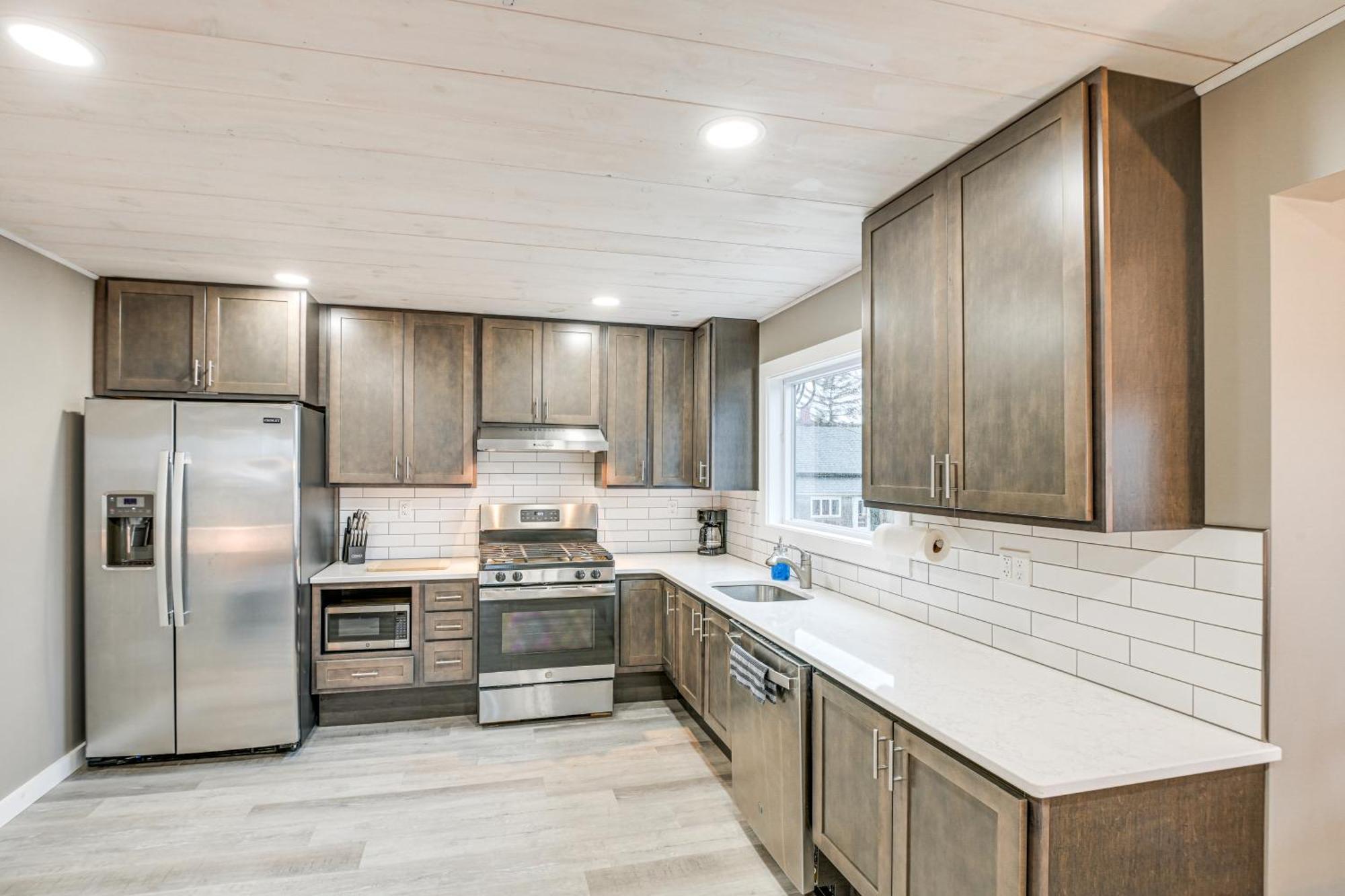 Cozy Maine Getaway Covered Deck, Walk To Beach! Lubec Exterior foto